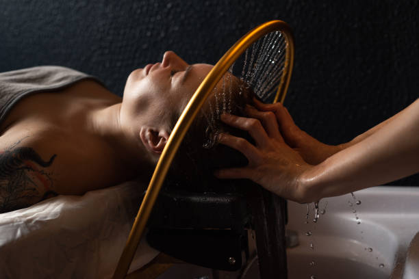 Femme dans un headspa solivence